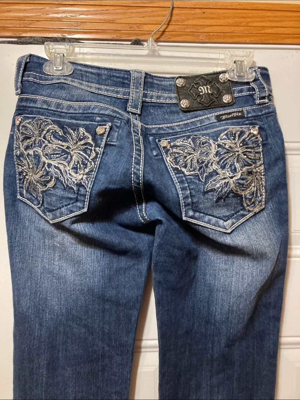 Miss Me Dark Blue‎ Boot Cut Jeans with Embroidered Back Pockets 26